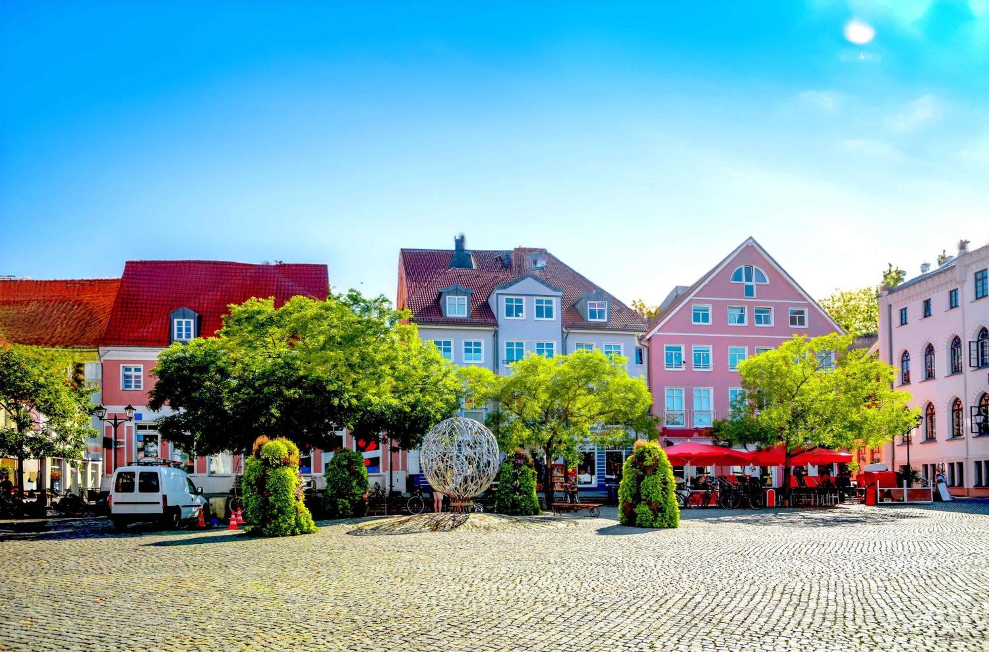 Ferienhaus Charlotta Mit Terrasse فارين المظهر الخارجي الصورة